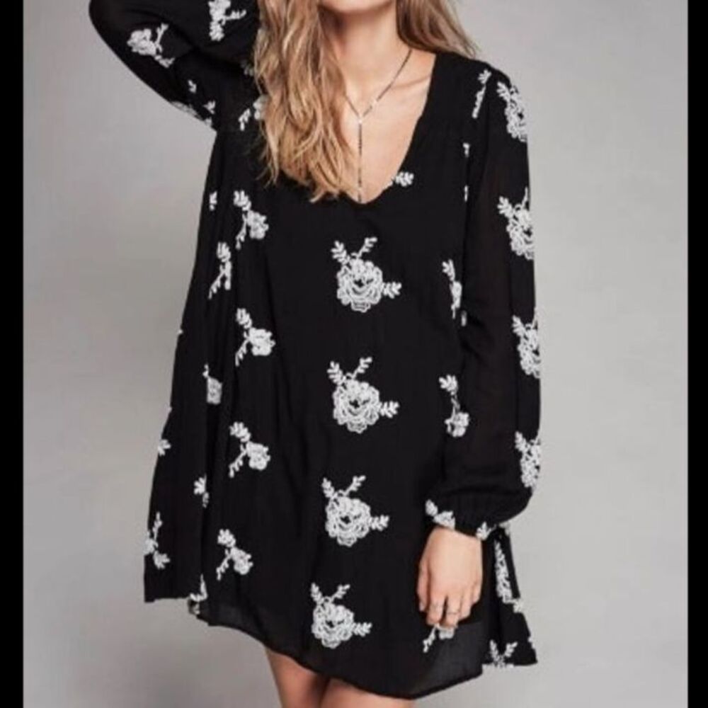 Free People Embroidered Austin Mini Dress Size Small